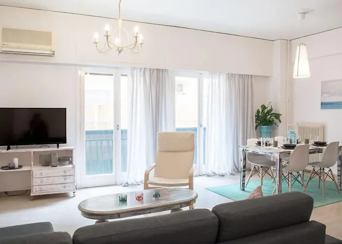 Stylish Apt In Athens Center
